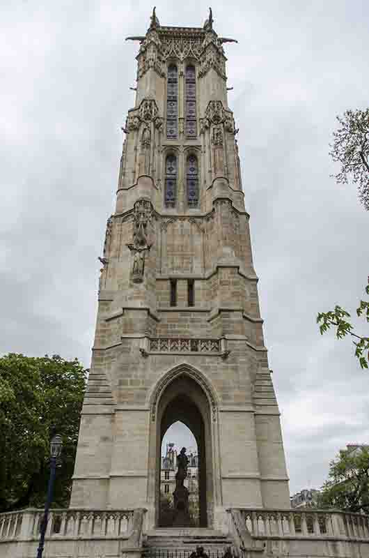 114 - Francia - Paris - torre de St. Jacques.jpg